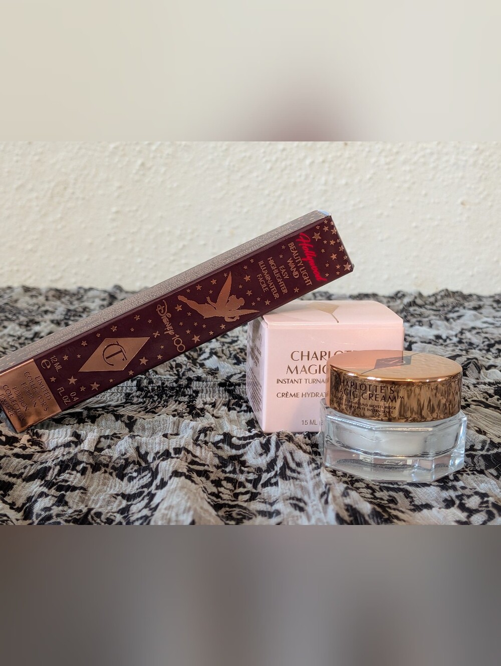 Charlotte Tilbury Magic Cream & Disney 100 Highlighter Set - Spotlight